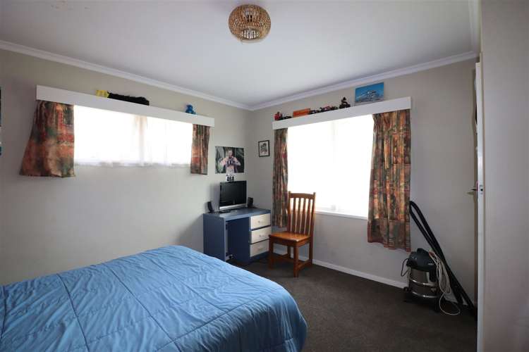 36 Churchill Avenue Richmond_10