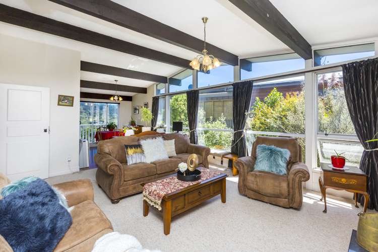 44 Sunbrae Drive Silverstream_3