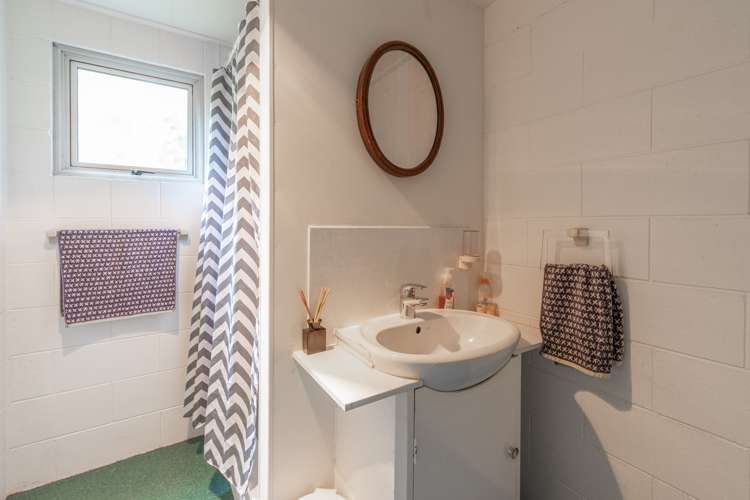 1221 North Eyre Road West Eyreton_17