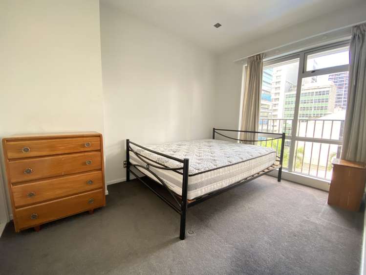 2A/16 Gore St Auckland Central_8