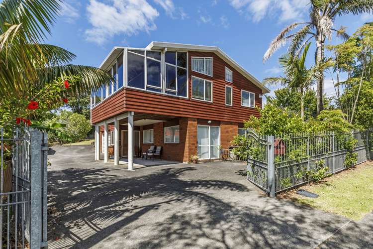 320 Wairau Road Glenfield_16