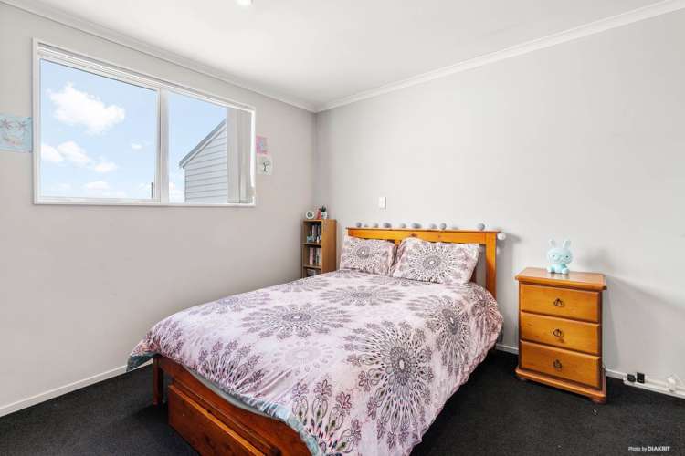 6 Karetai Crescent Favona_10