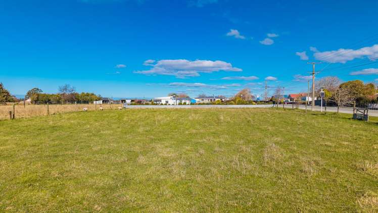 2 Makikihi Beach Road Makikihi_12