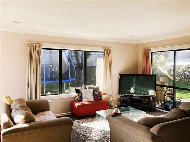 13 Quattro Avenue Flat Bush_3