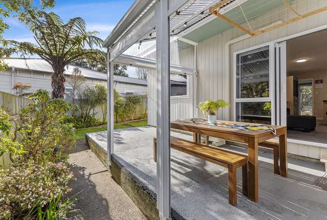 3/3 Ngaio Gorge Road Ngaio_1