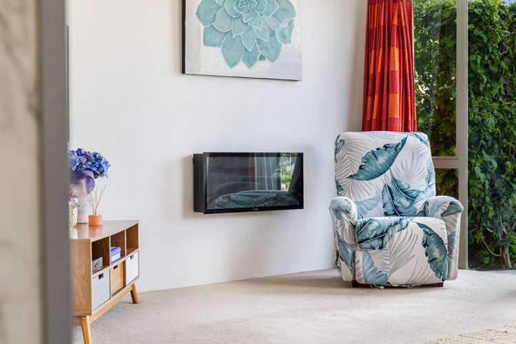 258 Alec Craig Way Gulf Harbour_5