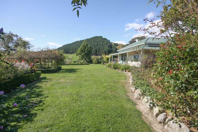 202 Waitohu Valley Road Otaki_1