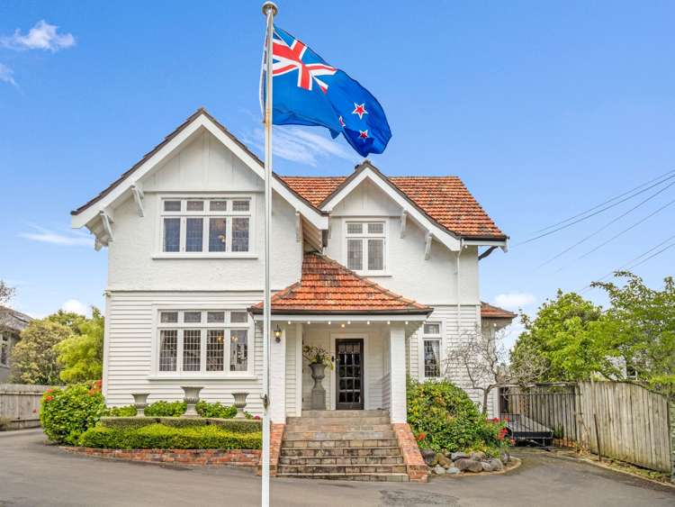 12 Brassey Road Saint Johns Hill_32