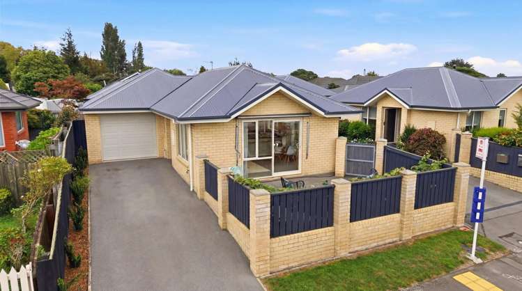 4/3 Oakridge Street Halswell_0