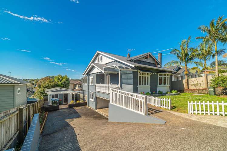 57 Landscape Road Mt Eden_23