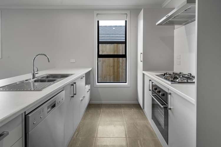 42 Waruhia Crescent Rototuna North_6