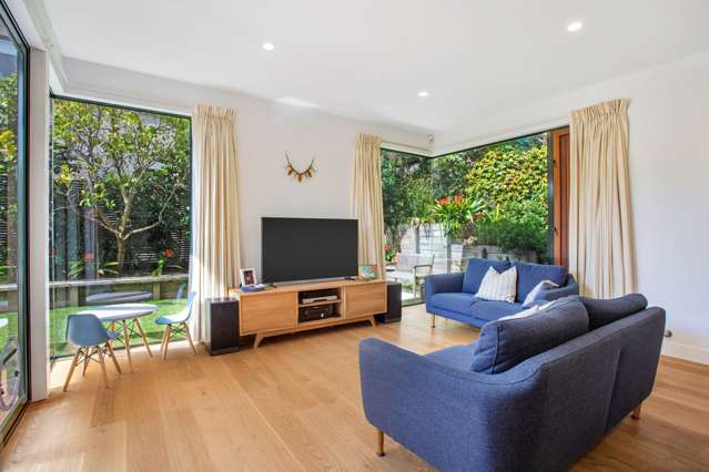 1/2 The Esplanade Castor Bay_3