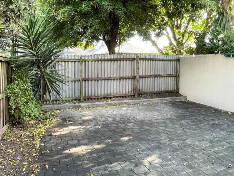 223 Ferry Road Waltham_11