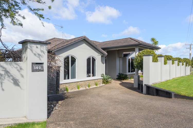 102 Rototuna Road Rototuna_23