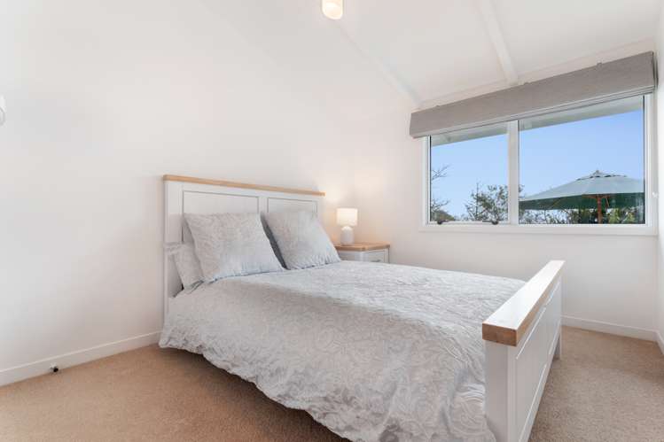 219 School Road Waimauku_12