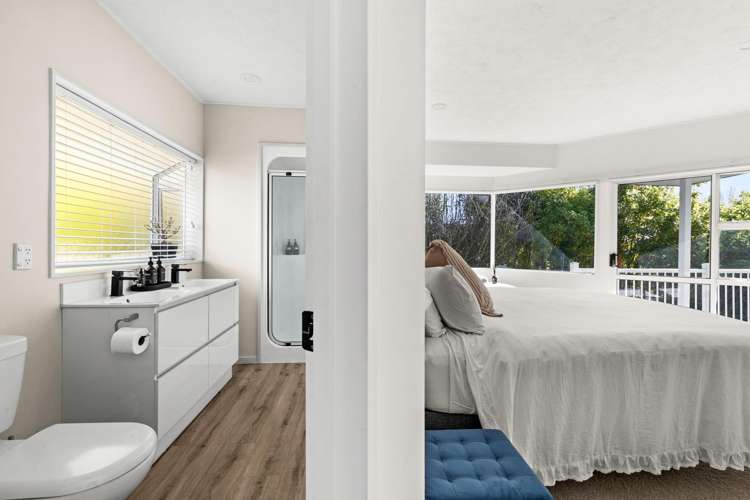 31 Busby Hill Havelock North_10