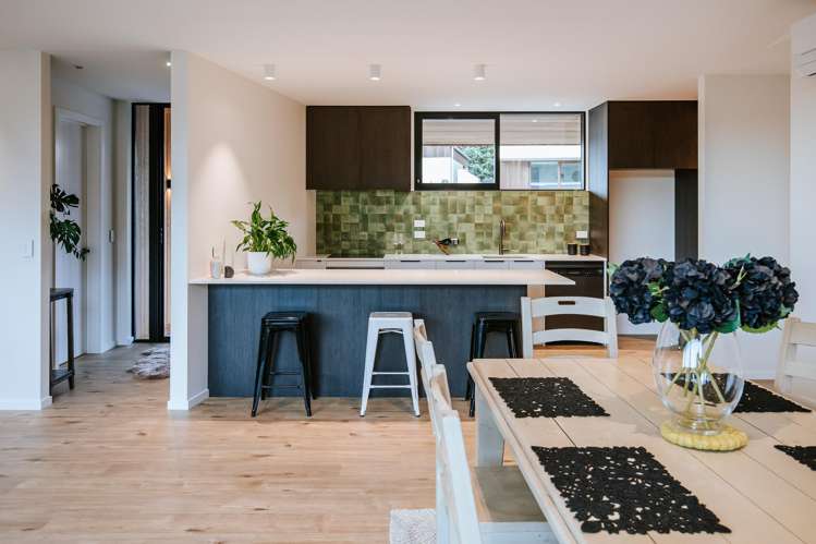 13 Fern Burn Close Wanaka_11