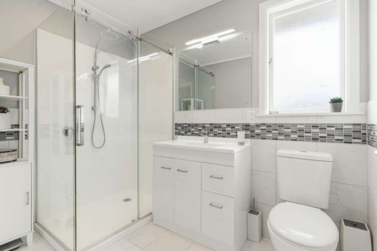 45 Lauderdale Road Birkdale_14