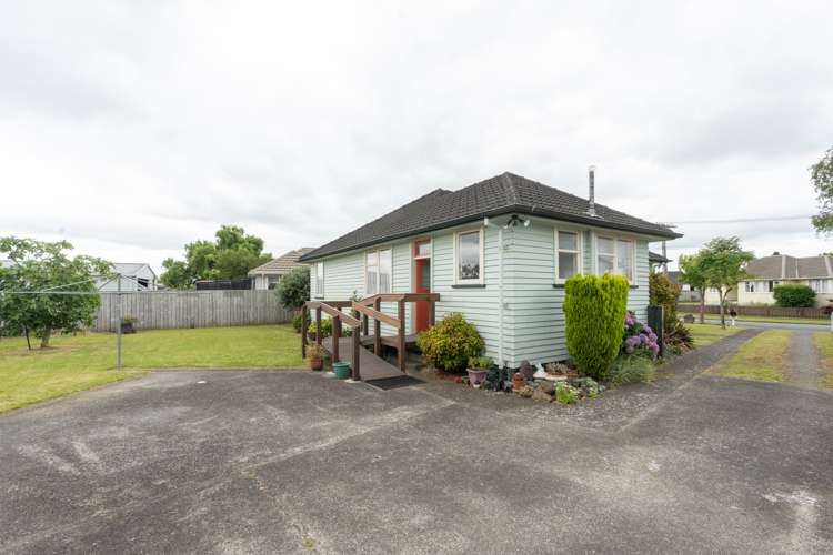 10 Byron Road Enderley_19