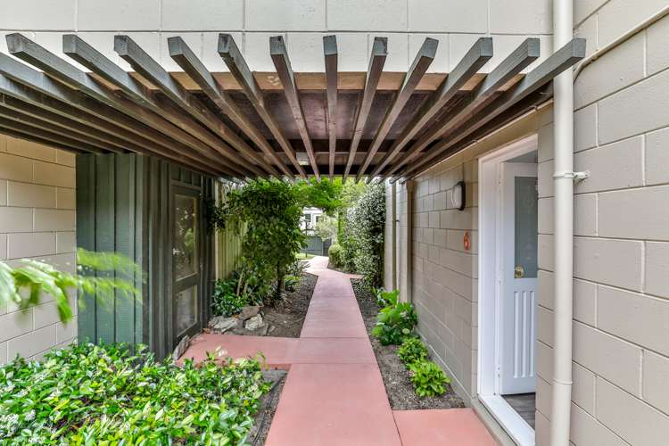 6/8 Hamilton Road Herne Bay_6