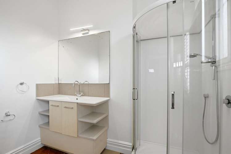 1/102 Queen Street Northcote Point_12