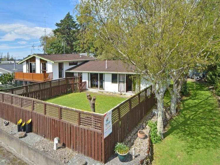 69 Park Road Carterton_18