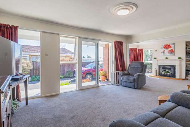 6 Rata Place Glenwood_1