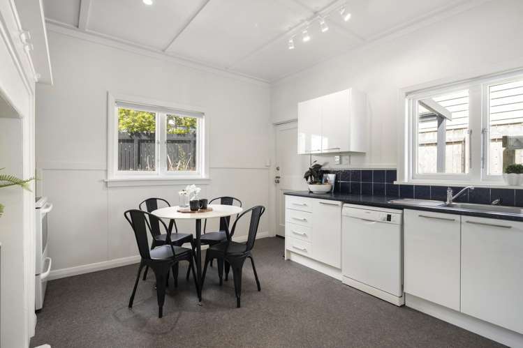 9 Liffey Street Island Bay_7