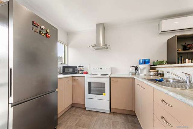 11A Kervil Avenue Te Atatu Peninsula_1