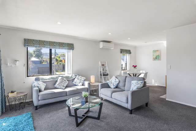 8A Dale Road Raumati South_1