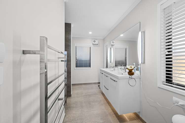 19 Kotare Drive Waiwhakaiho_17