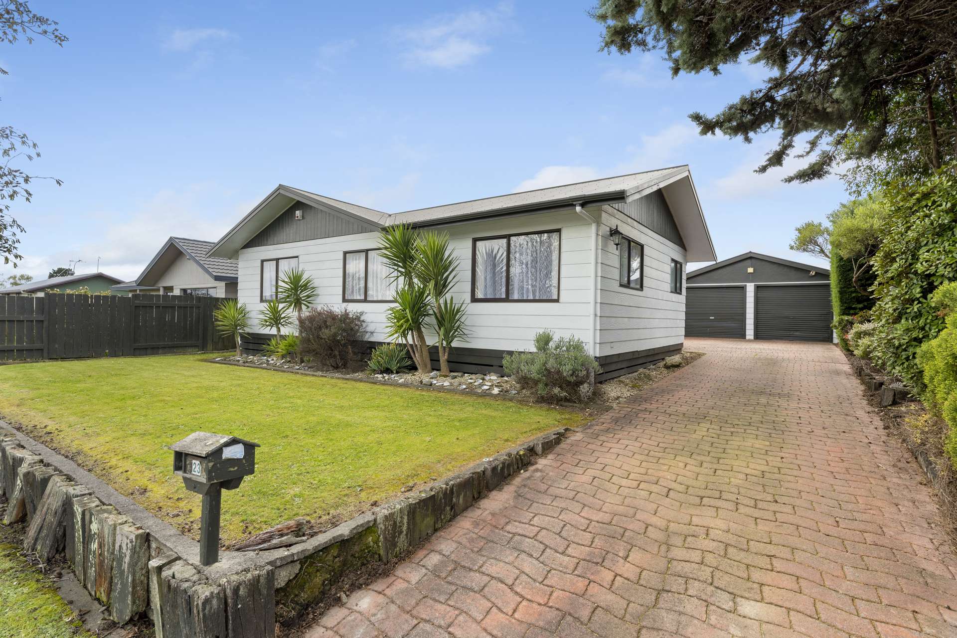 23 Peter Hall Drive Kelvin Grove_0