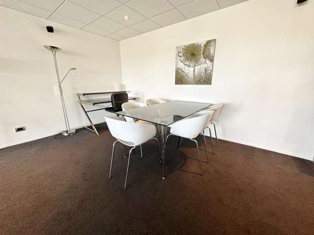 2/1 Wakefield Av Sumner_3