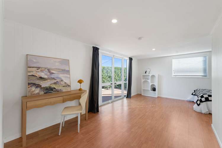 85 Pupuke Road Northcote_7