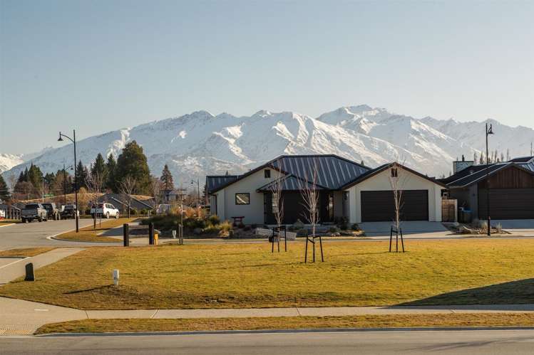 9 Deans Drive Wanaka_5