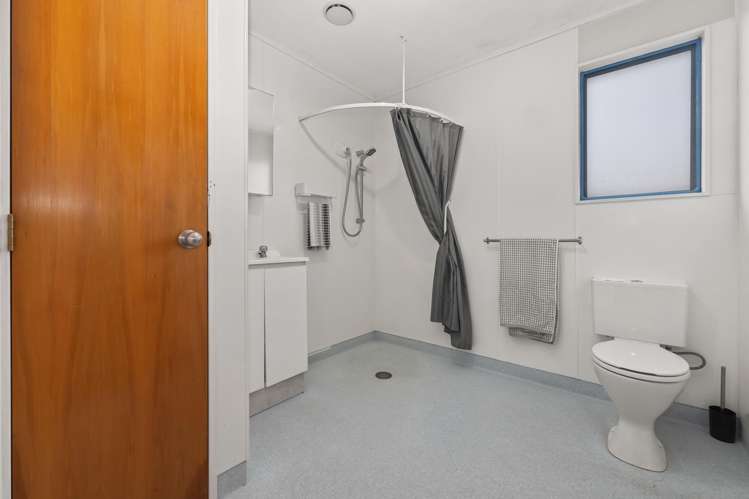 42 Rutherford Drive Waikanae Beach_17