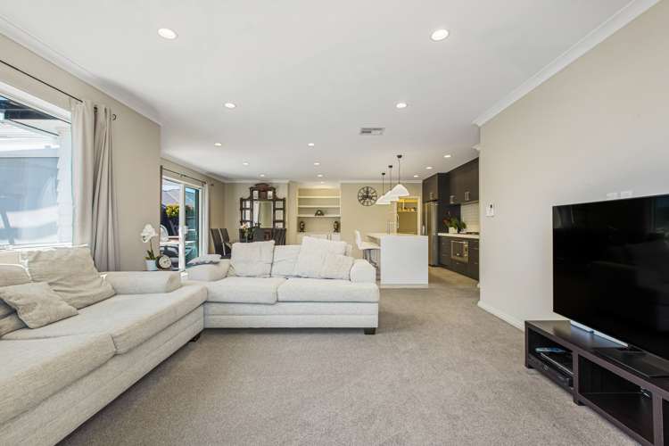 60 Milano Boulevard Karaka_8