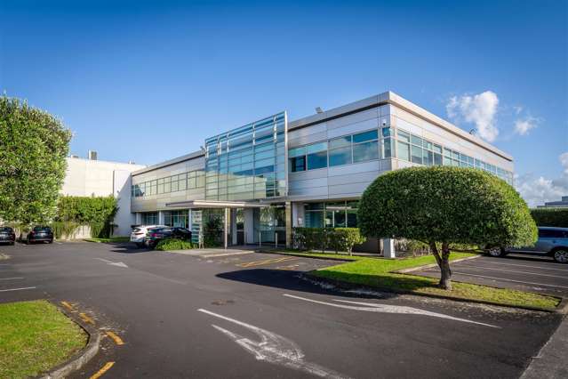CBRE | Corporate HQ on Vestey Drive
