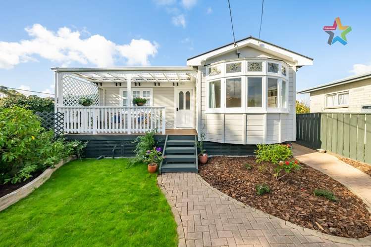 48 Korokoro Road Korokoro_24