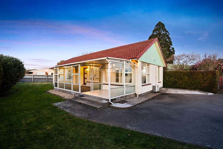 12 Springmead Place_0