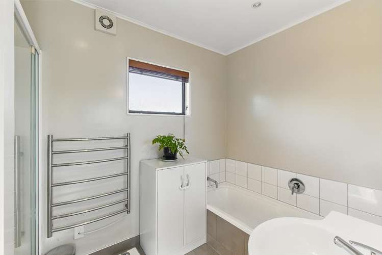 47 Kakariki Grove Waikanae_21