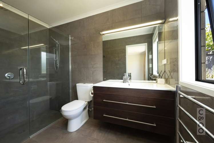 10 Pohutukawa Parade Riverhead_27