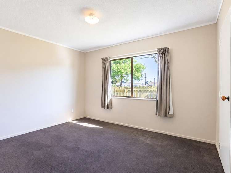 84A Mardon Road Enderley_12