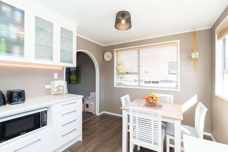 96 Aberdeen Drive Dinsdale_9