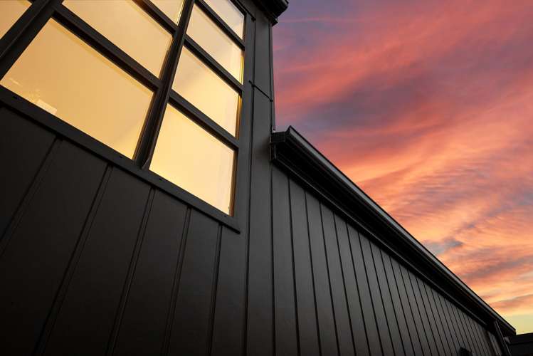 152C Hills Road Edgeware_14