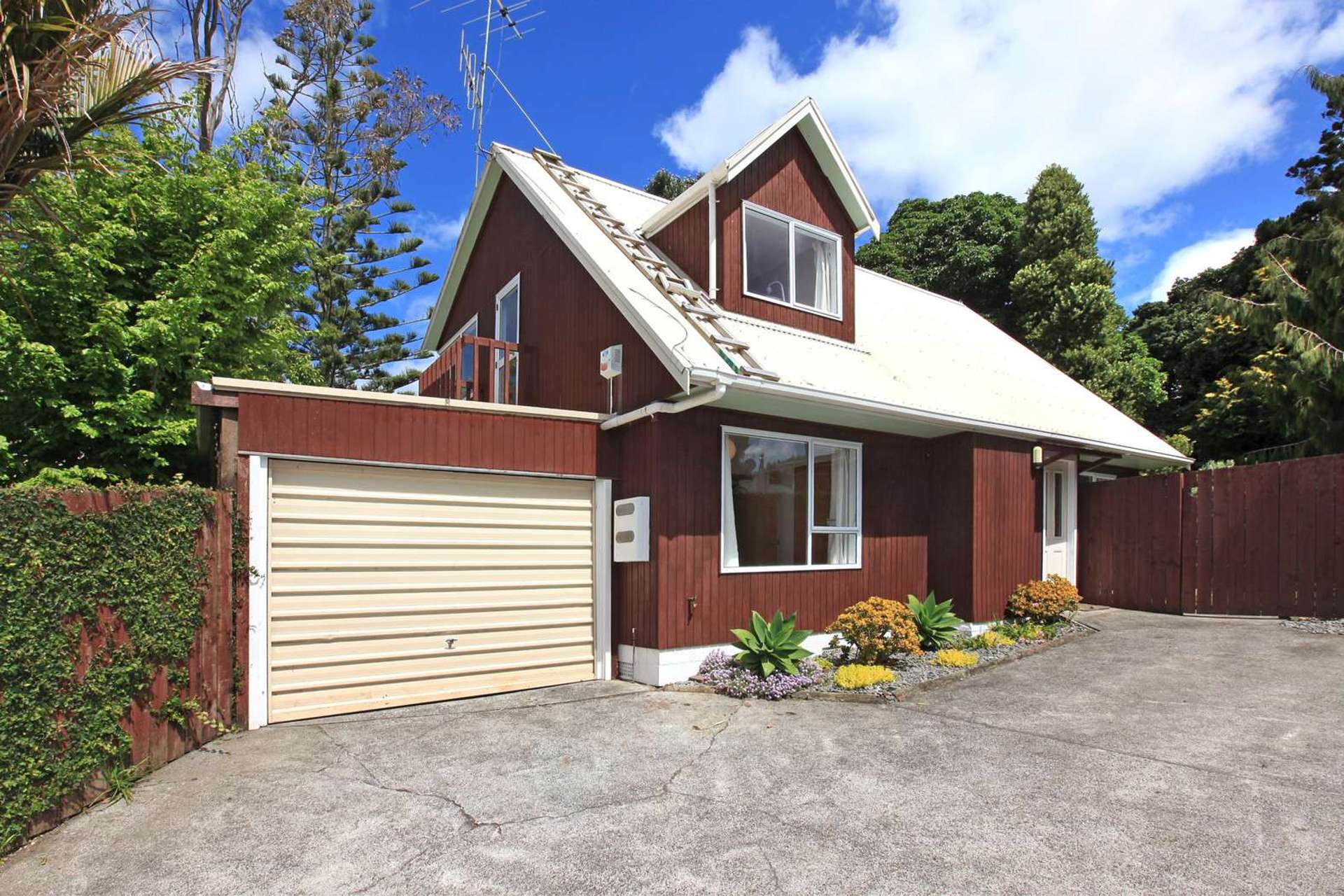 2/ 116 Paihia Road One Tree Hill_0