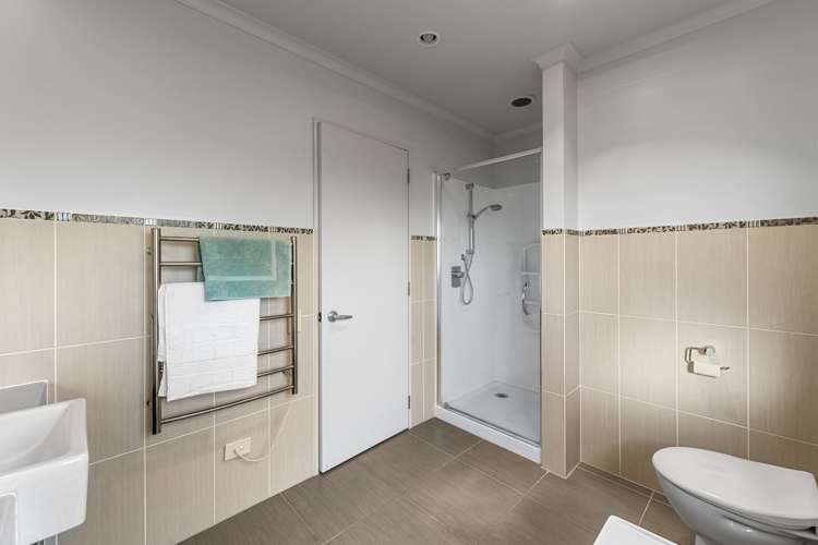 8 Scotsmoor Drive Wattle Downs_19