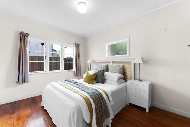 78 Ngatiawa Street One Tree Hill_10