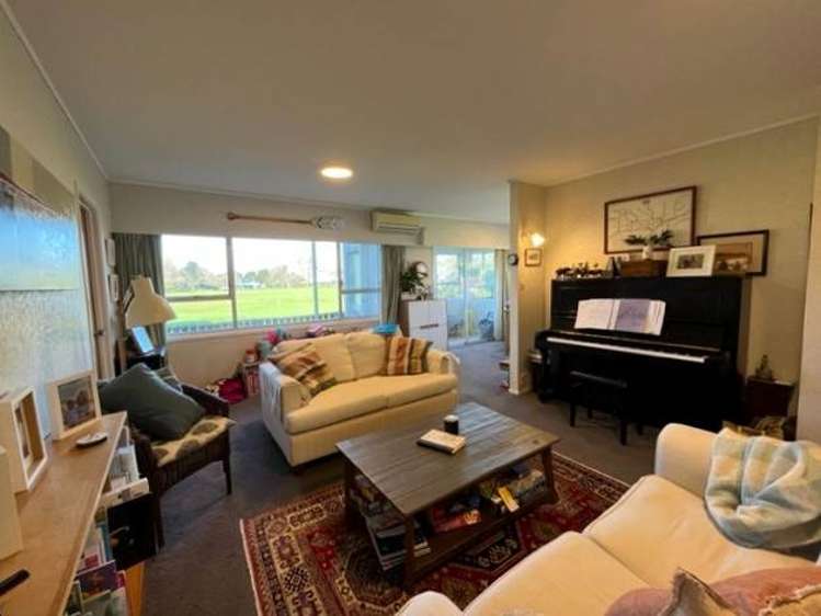 4/7 Eton Avenue Devonport_10