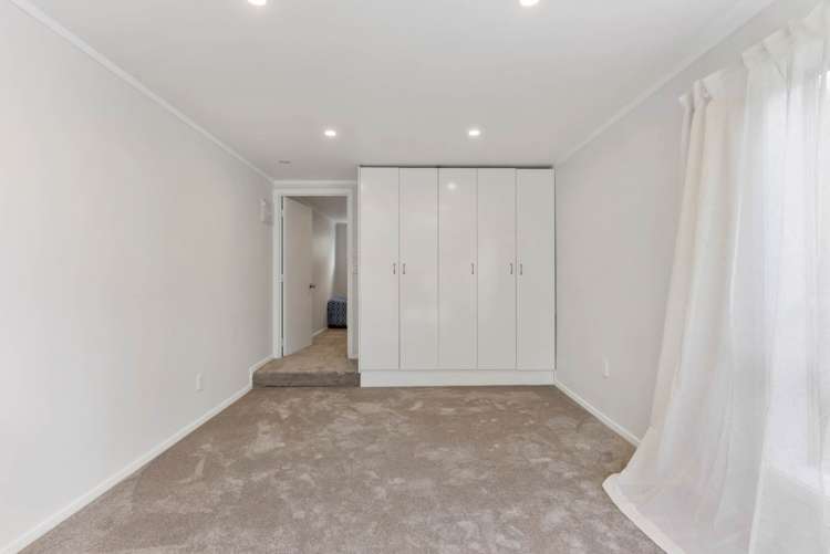9 Surat Place Glen Eden_15